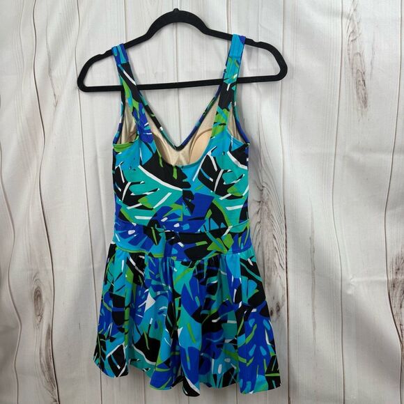 Maxine of Hollywood Women’s 12 Patterned Swim Dress - Picture 4 of 5